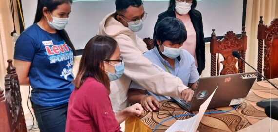 IN PHOTOS: The University conducts a webinar on Vertical Farming in Mindanao toward Building a Sustainable, Climate Change-Resilient and High-Value AgTech Enterprise