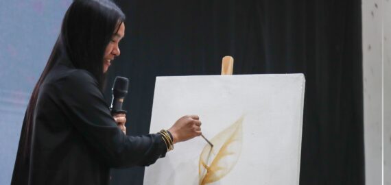 [EARLIER TODAY] Seminar-Workshop on Soil Painting “𝙏𝙝𝙚 𝙋𝙧𝙤𝙢𝙞𝙨𝙚 𝙤𝙛 𝙎𝙤𝙞𝙡: 𝙎𝙤𝙞𝙡 𝙋𝙖𝙞𝙣𝙩𝙞𝙣𝙜 𝙛𝙤𝙧 𝙩𝙝𝙚 𝙇𝙖𝙣𝙙 𝙤𝙛 𝙋𝙧𝙤𝙢𝙞𝙨𝙚” by Salima Saway as part of 𝗖𝗠𝗨 𝗣𝗥𝗜𝗢 𝗚𝗶𝘃𝗲𝘀 𝗟𝗢𝗩𝗘 𝘆𝗲𝗮𝗿 𝟯 and in celebration of the 𝗡𝗮𝘁𝗶𝗼𝗻𝗮𝗹 𝗔𝗿𝘁𝘀 𝗠𝗼𝗻𝘁𝗵 at the University Convention Center.𝙎𝙖𝙡𝙞𝙢𝙖 𝙎𝙖𝙬𝙖𝙮 is a 𝘛𝘢𝘭𝘢𝘢𝘯𝘥𝘪𝘨 artist internationally known for her soil paintings. She is the owner and curator of the 𝘉𝘢𝘭𝘢𝘺 𝘉𝘶𝘨𝘵𝘢 𝘗𝘢𝘯𝘨𝘶𝘬𝘪𝘭𝘢𝘯 Art Gallery.