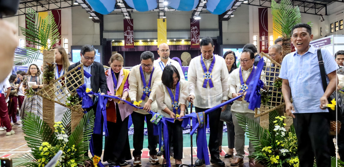Opening Ceremony and Ribbon Cutting of the 2023 Regional Science and Technology Innovation Week