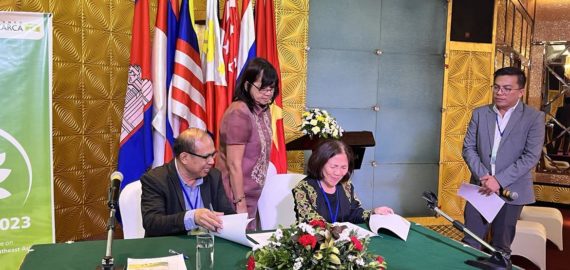 CMU Strengthens Collaboration with PNEE in Hanoi, Vietnam