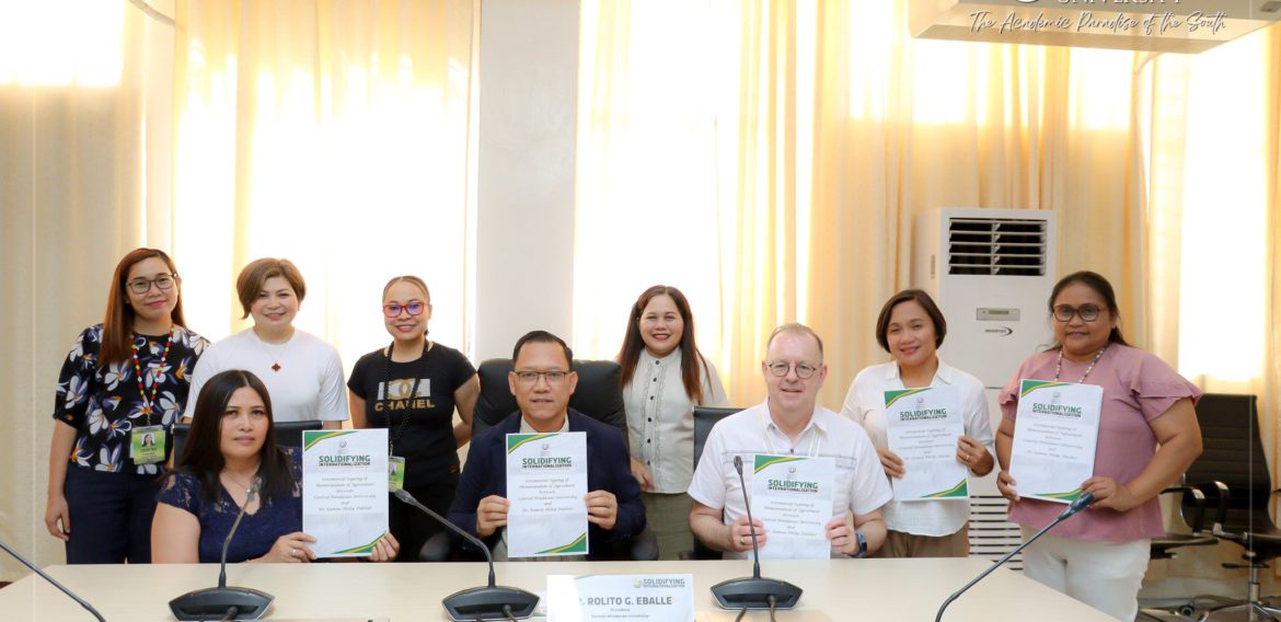Ceremonial Signing of Memorandum of Agreement between CMU and Dr. Eamon Philip Fulcher
