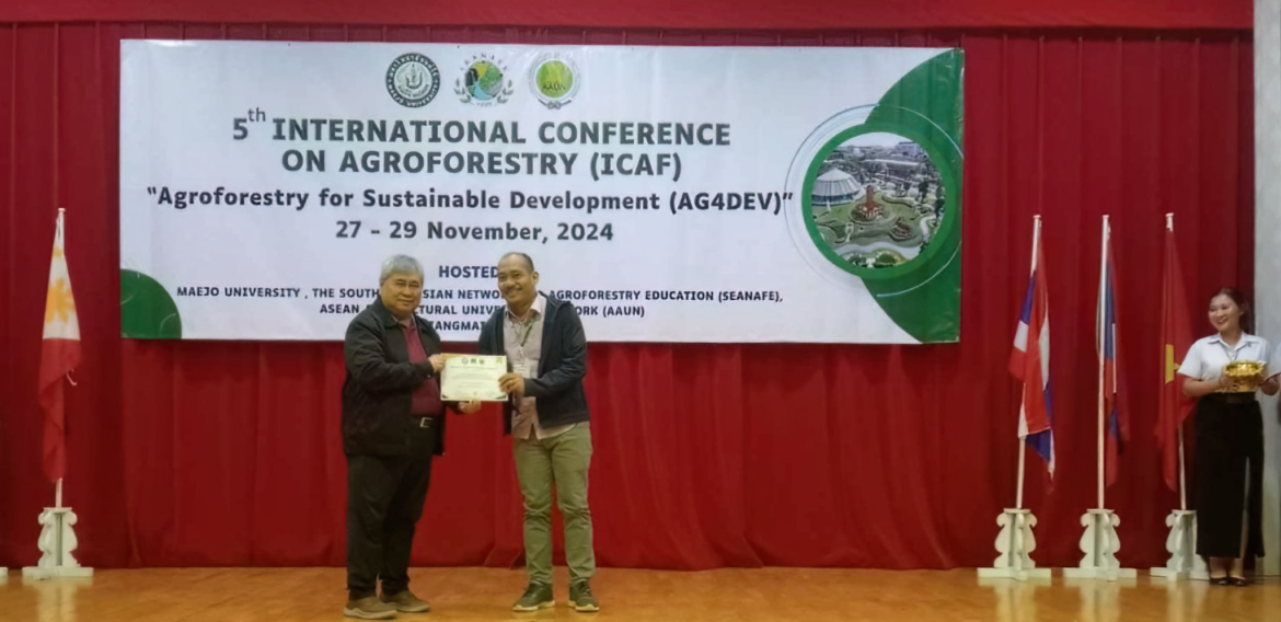 CMU faculty wins Best Presentation Award at Int’l Agroforestry Conference in Thailand