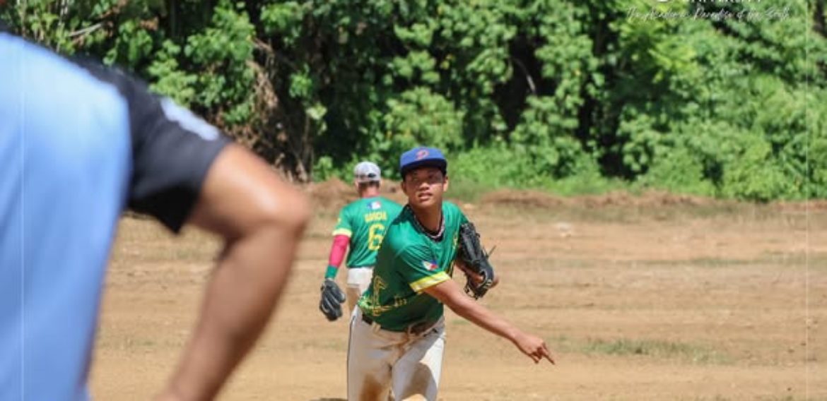 Men Baseball Masts Highlights