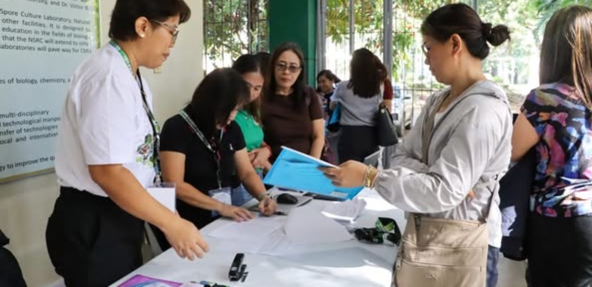 Igniting Curiosity: Empowering Teachers to Inspire Student Science Projects