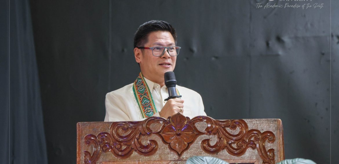 Maramag Mayor talks on building resilient communities in July convocation