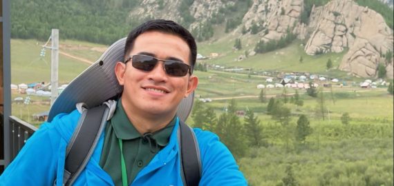 CMU alumnus bags 1st Place Best Presenter Award at International Ecology School in Mongolia