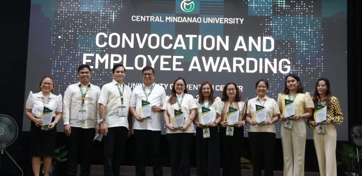January Convocation recognizes employee awardees
