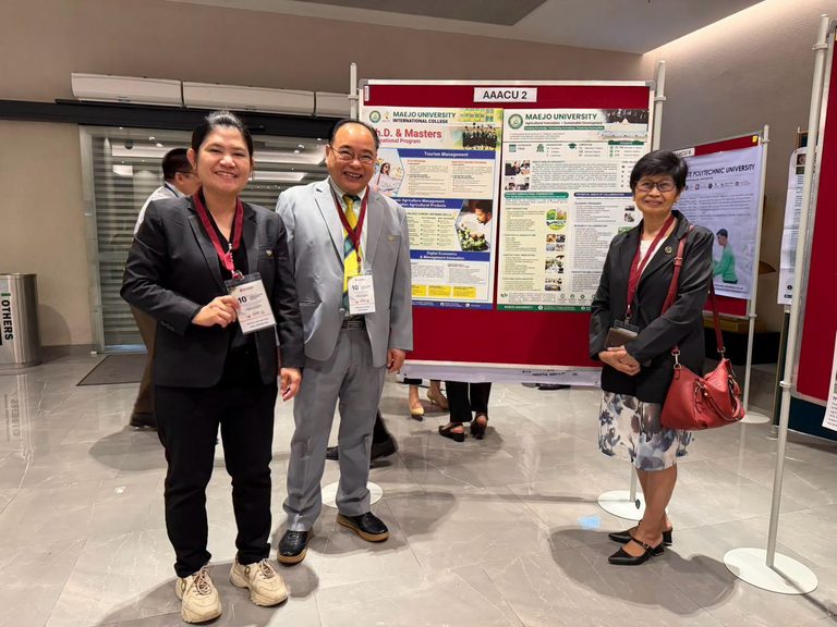 Agriculture leaders present CMU research at Int’l congress in Malaysia