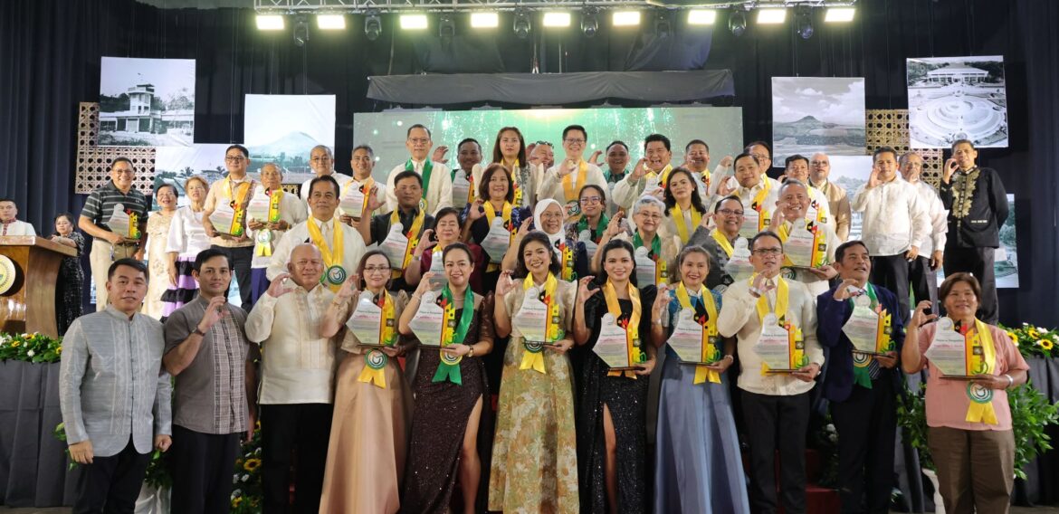 CMU honors distinguished alumni as University celebrates 116th Founding Anniversary
