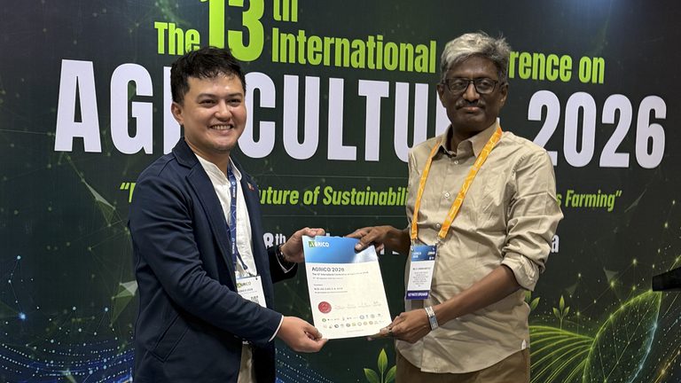 CMU faculty presents rice mechanization study at AGRICO 2026 in Bali