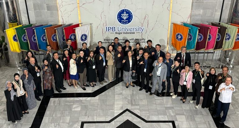 CMU advances global partnership at 39th UC-SEARCA Executive Board meeting